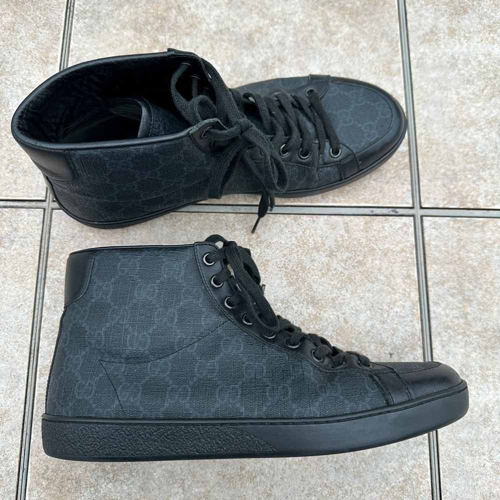 Gucci Brooklyn GG Supreme High Top Sneakers - Picture 7 of 16